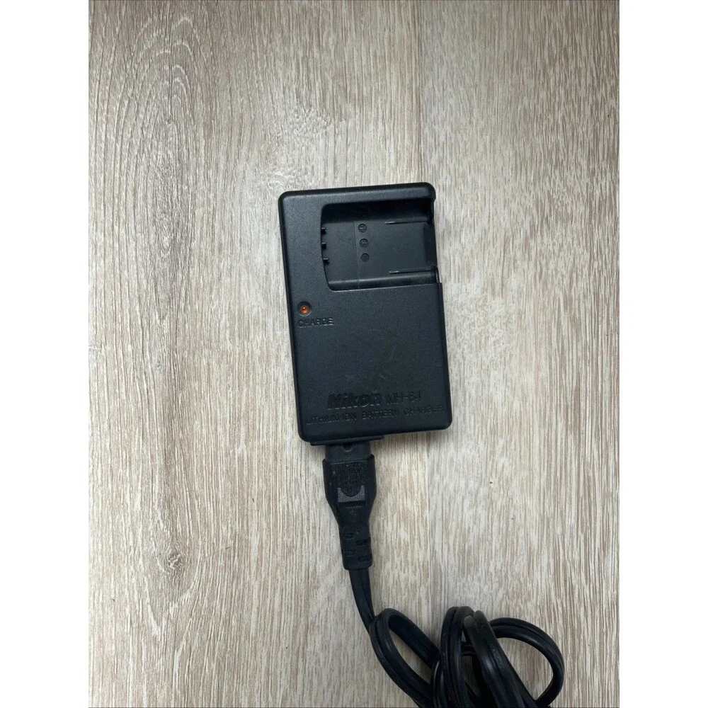 Nikon MH-64 Battery Charger for Nikon COOLPIX S550 S560 | MH64 Camera Charger